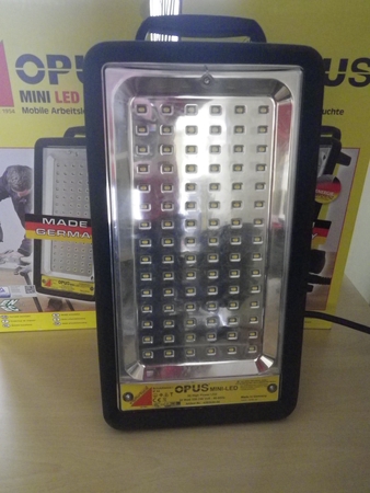 Lampa Opus MINI-LED 30W/220-240V (2)